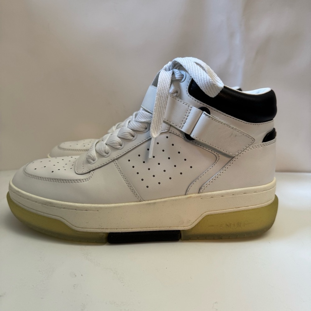 Men's black/white Stadium Mid